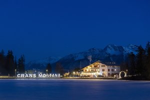 Šveicarijos pareigūnai pripažįsta, kad išdegusiame bare nebuvo atliekami patikrinimai