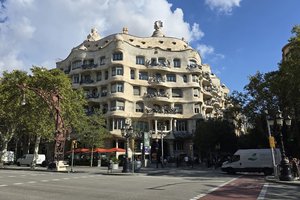 Agentūros Ispanijoje vadovė: būstą perkantis lietuvis supranta, kad tai gali būti pagalvė karo atveju