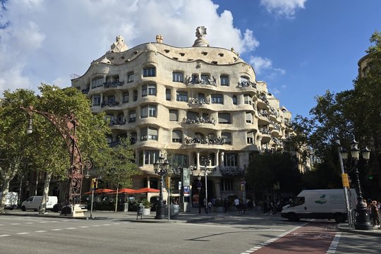 Agentūros Ispanijoje vadovė: būstą perkantis lietuvis supranta, kad tai gali būti pagalvė karo atveju