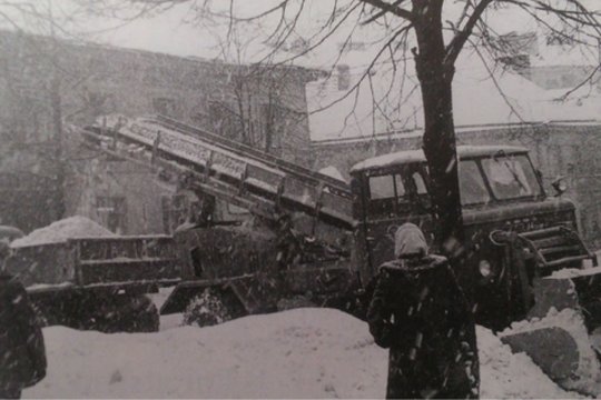 Vienintelė tokia pūga Lietuvos istorijoje: keliai nepravažiuojami buvo penkias paras