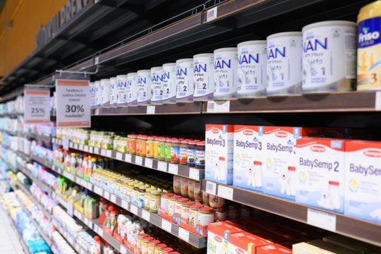 Kūdikiams skirtuose mišinėliuose – pavojinga bakterija: įsigijusius ragina grąžinti