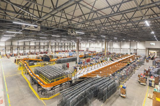 „Rimi Baltic“ perka logistikos įmonę