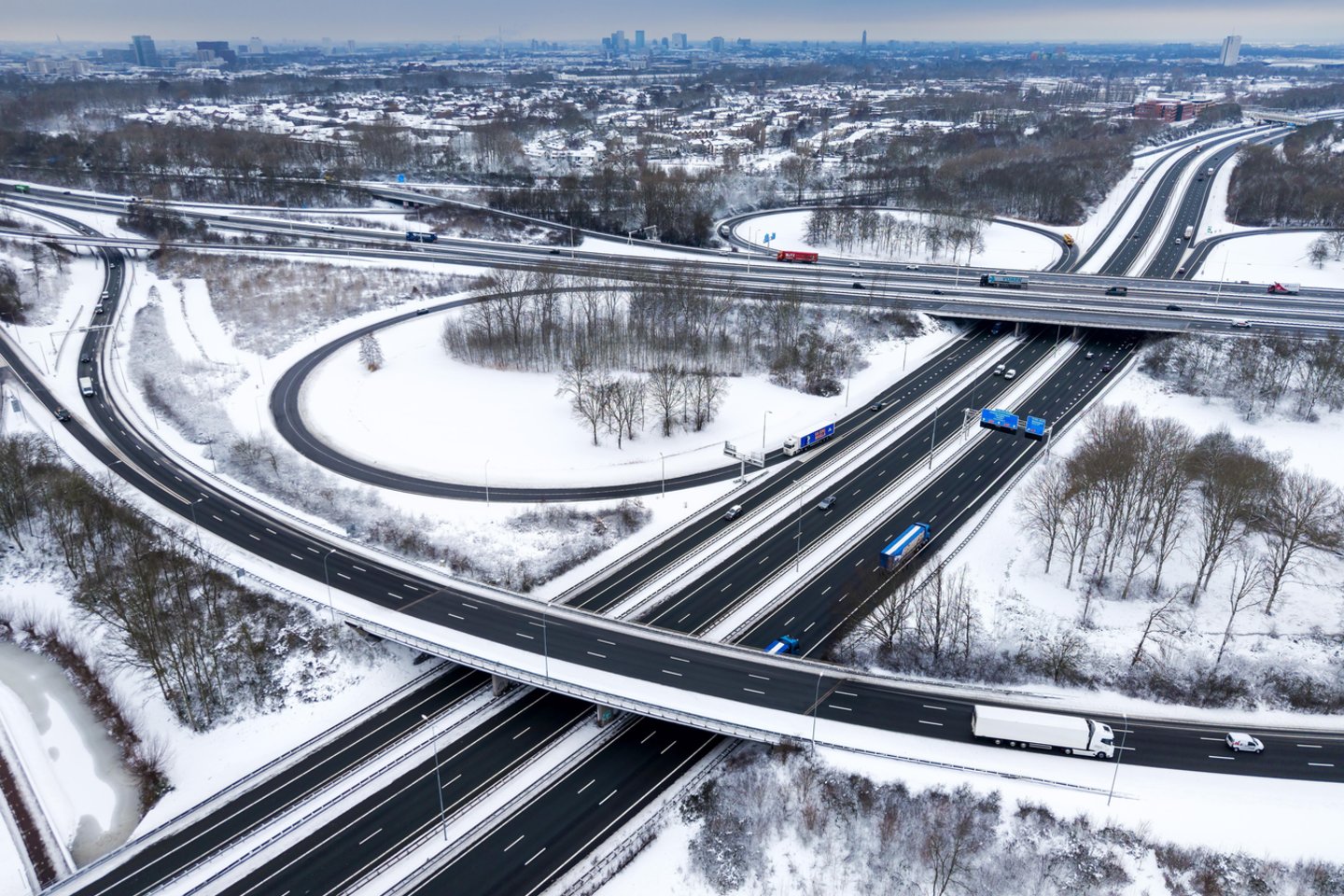 Sniegas ir šaltis Europoje.<br> EPA-ELTA nuotr.