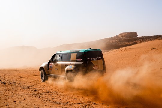 Rokas Baciuška pirmąjį Dakaro maratoninį etapą įveikė trečias ir išlieka Stock klasės lyderiu