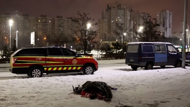 Kyjive – kruvina Rusijos ataka: žuvo mažiausiai 4 žmonės, smogta itin svarbiai infrastruktūrai