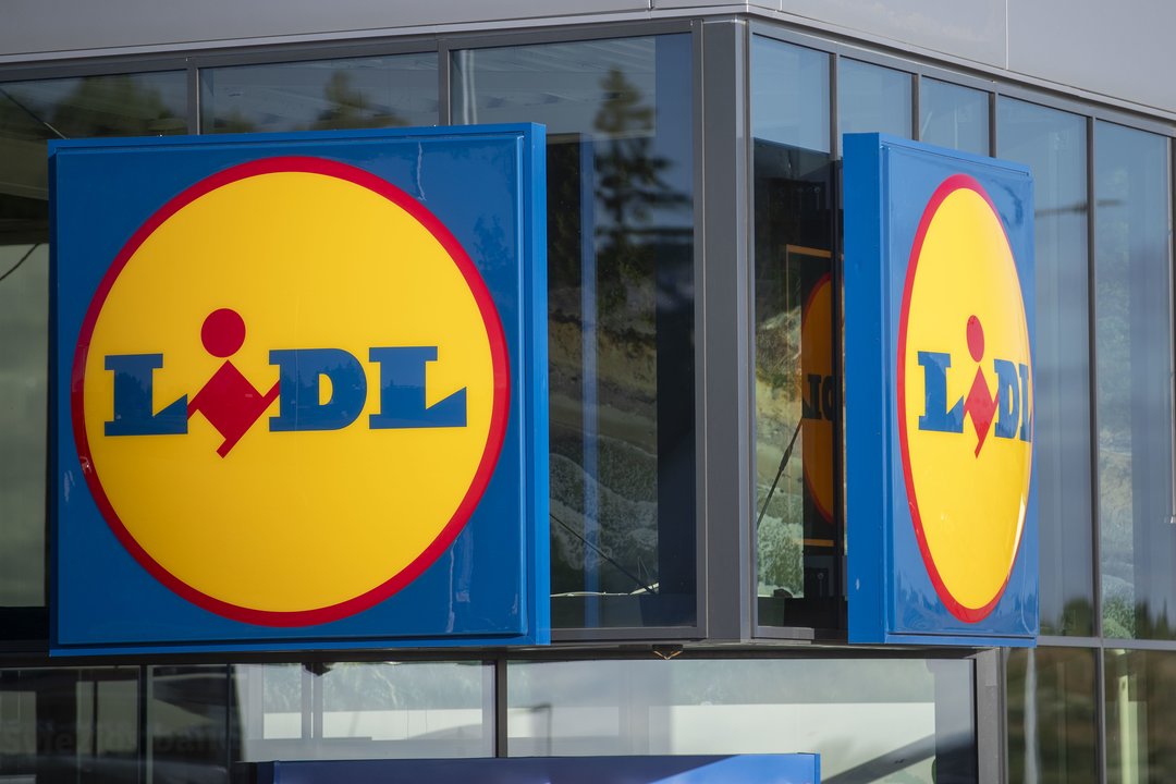 Norite savaitgalį apsipirkti pigiau? Pasinaudokite „Lidl“ „Supersavaitgalio“ pasiūlymais – nuolaidos lašišai, kavai ir aliejui