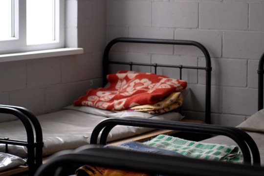 Atskleidė nerimą keliančią vieno miesto realybę: nakvynės namai pilnyn, benamiai – jaunyn