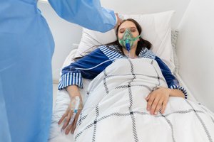 Sukrėtimas Lenkijoje: po grubios klaidos ligoninėje – nėščios moters mirtis