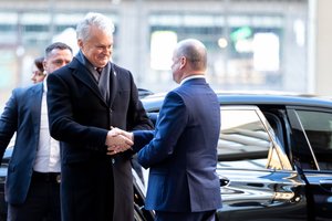 G. Nausėdos nugarmėjimas ir S. Skvernelio skrydis į žvaigždes: po iškalbingų reitingų – aiški žinutė