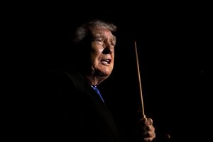 D. Trumpas: „Iranas nori laisvės, JAV pasirengusios padėti“