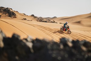 Dakaro trasose – variklių „dainos“