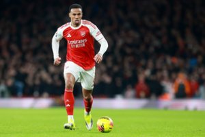 „Liverpool“ nesuklupo – tęsia kovą FA taurėje