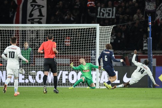 Netikėtumas – „Paris Saint Germain“ iškrito jau šešioliktfinalyje