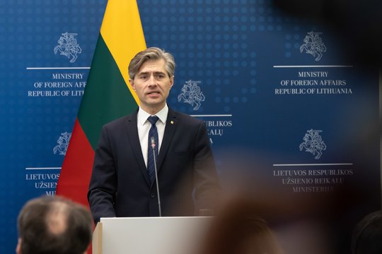 K. Budrys įvertino R. Žemaitaičio susitikimus su Vengrijos ministru