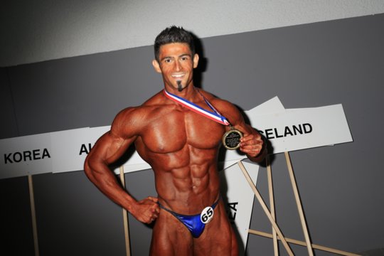 Po žinutės prieš režimą protestų Irane metu nušautas pasaulio kultūrizmo čempionas