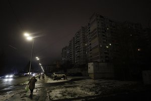 Rusijai sunaikinus didžiausias Kyjivo šilumines elektrines – eksperto prognozė ir nerimą keliantys signalai