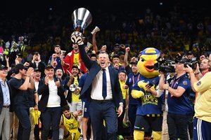 Oficialu: Š. Jasikevičius pasirašė ilgalaikę sutartį su „Fenerbahce“