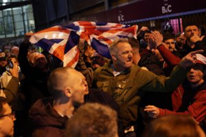 Futbolo skandalas Anglijoje: dirbtinio intelekto pagalba apgavo valdžią, kad neleistų atvykti fanams