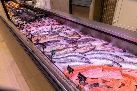 „Norfos“ parduotuvėse pirmadieninis išpardavimas padidino žuvies asortimentą