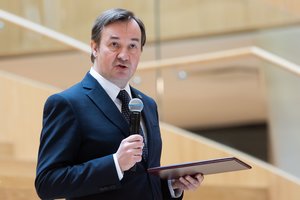 I. Ruginienės patarėjas bandė perkalbėti VU rektorių Petrauską sugrįžti į Valstybės pažangos tarybą