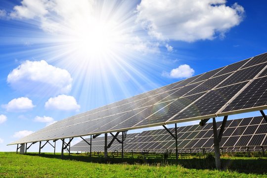 Lietuvos mokslininkų tyrimai leidžia ketvirtadaliu padidinti saulės elementų našumą