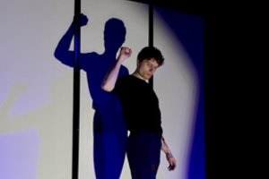 Reta tema Lietuvos teatre: „Budrugana Lietuva“ pristato spektaklį apie autizmo spektrą