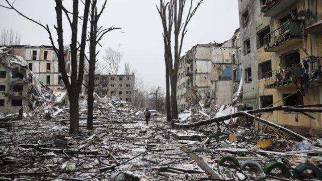 Rusai kalba apie puolimą Ukrainoje visomis kryptimis: giriasi per sausį „išlaisvintomis“ teritorijomis