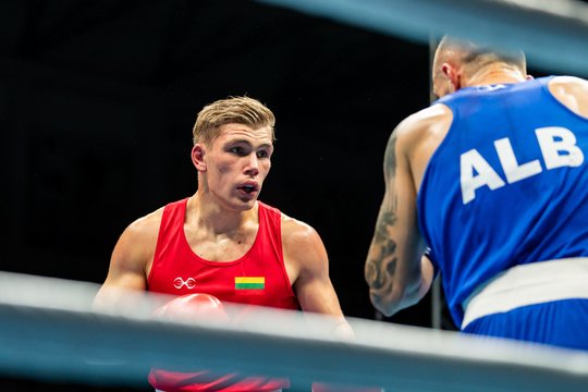 Naujas 2025 metų geriausiojo Lietuvos boksininko taikinys – aukso apdovanojimai