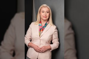 Praktiniai patarimai, kad kasmetiniai pokalbiai taptų galimybe augti ir darbuotojui, ir vadovui