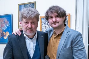 Tėvas ir sūnus Storpirščiai: Ainis taip prisidirbo, kad tėtis kartu vaikščiojo į mokyklą