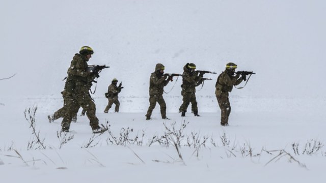 Kremlius aiškina apie kasdien blogėjančią Kyjivo padėtį: esą lieka vis mažiau pasirinkimų