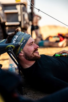 „Važiuodamas dainavau ir rėkavau, kad neužsnūsčiau“:  D. Karkos nuotykiai Dakare