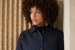 Nuo muzikos iki likimo kortų: festivalyje „Kaunas Jazz“ dainuos sparčiai kylanti Belgijos žvaigždė Adja