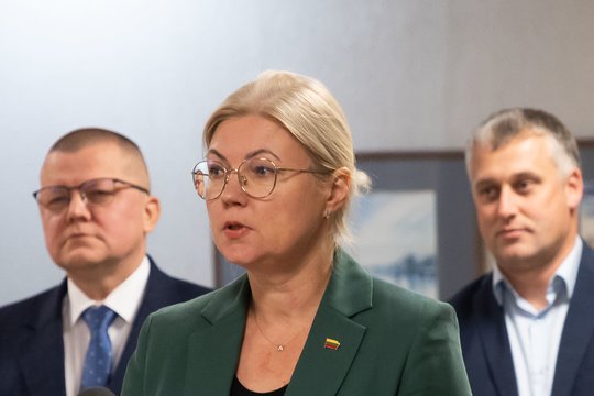 Seimo valstiečiai – apie pokyčių poreikį koalicijoje: „socdemų“ bruzdesys baigsis šnipštu?