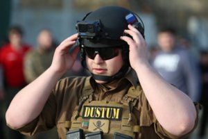 Praneša, kad R. Kadyrovo sūnus pateko į avariją ir yra sunkios būklės