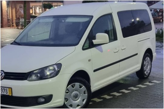 Kaune prie greito maisto įmonės įžūliai pagrobtas verslininkės automobilis: buvo tik trumpam jį palikusi