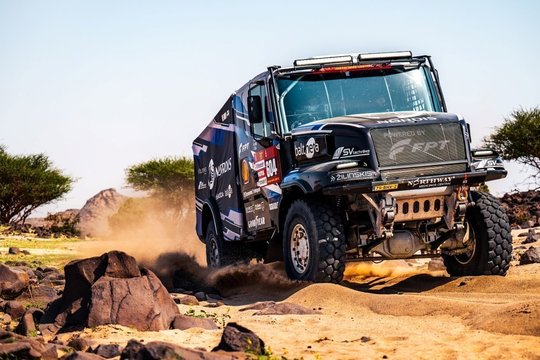 Visiems nosis nušluostęs ir į Dakaro sostą atsisėdęs V. Žala: „Sprogsta galva – dabar grįšime su beduinu“