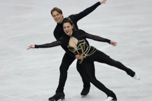 Lietuvos ledo šokėjai patys save plakė: patvirtino darę klaidas ir kaltino sunkesnę dieną