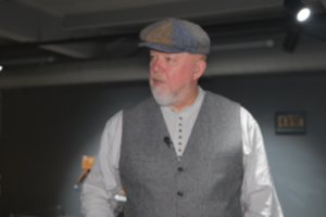 Vytaras Radzevičius parodė ne visiems žinomą Dzūkijos auksą