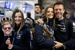 Iš Dakaro sugrįžusį V. Žalą pasitiko ir jo žmona G. Martirosian: jos rankose – ypatingas atributas