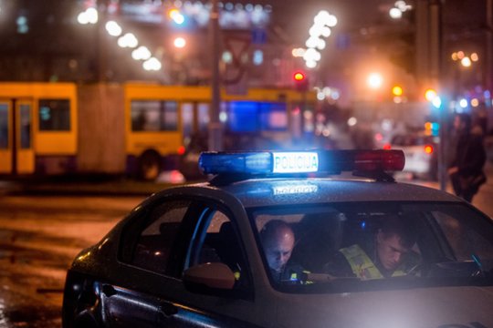 Po avarijos Vilniuje vairuotojai susiginčiojo, kas kaltas – gatvė užsikimšo, sustojo visuomeninis transportas