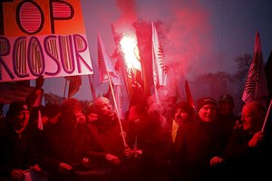 Strasbūre – neramu: vėl protesuoja ūkininkai