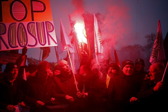 Strasbūre – neramu: vėl protesuoja ūkininkai