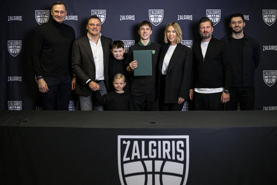 „Žalgiryje“ ir vėl bus Jasikevičius: pasirašyta ilgalaikė sutartis su Šaro sūnėnu