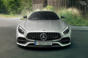 Įkvėptas legendinio modelio, pritaikytas moderniam pasauliui – „Mercedes-Benz AMG GT C“