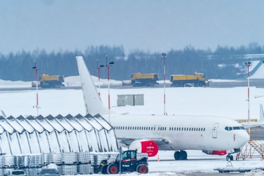 Vienose oro linijų keičiasi įlaipinimo tvarka: štai, kas į lėktuvą pateks pirmieji