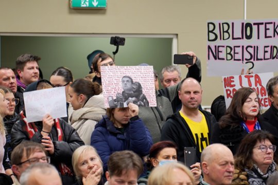 Štai kas dėjosi audringame R. Žemaitaičio susitikime su panevėžiečiais: neišvengta ir apsistumdymų