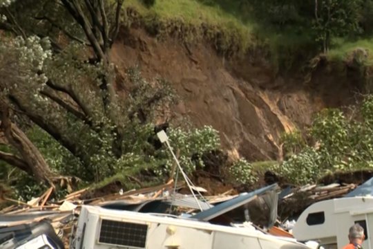 Nuošliauža Naujoje Zelandijoje užgriuvo stovyklavietę: liudininkai pasakojo apie girdėtus šauksmus