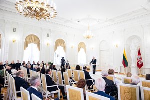 Nacionalinių kultūros ir meno premijų įteikimo renginį siūloma organizuoti Kultūros ministerijai