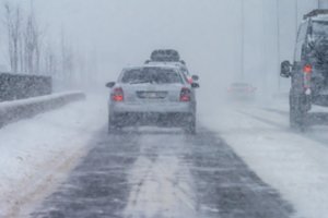 Kelių priežiūrai telkiamos didesnės pajėgos: aiškėja, kur artimiausiomis dienomis skirs daugiau dėmesio